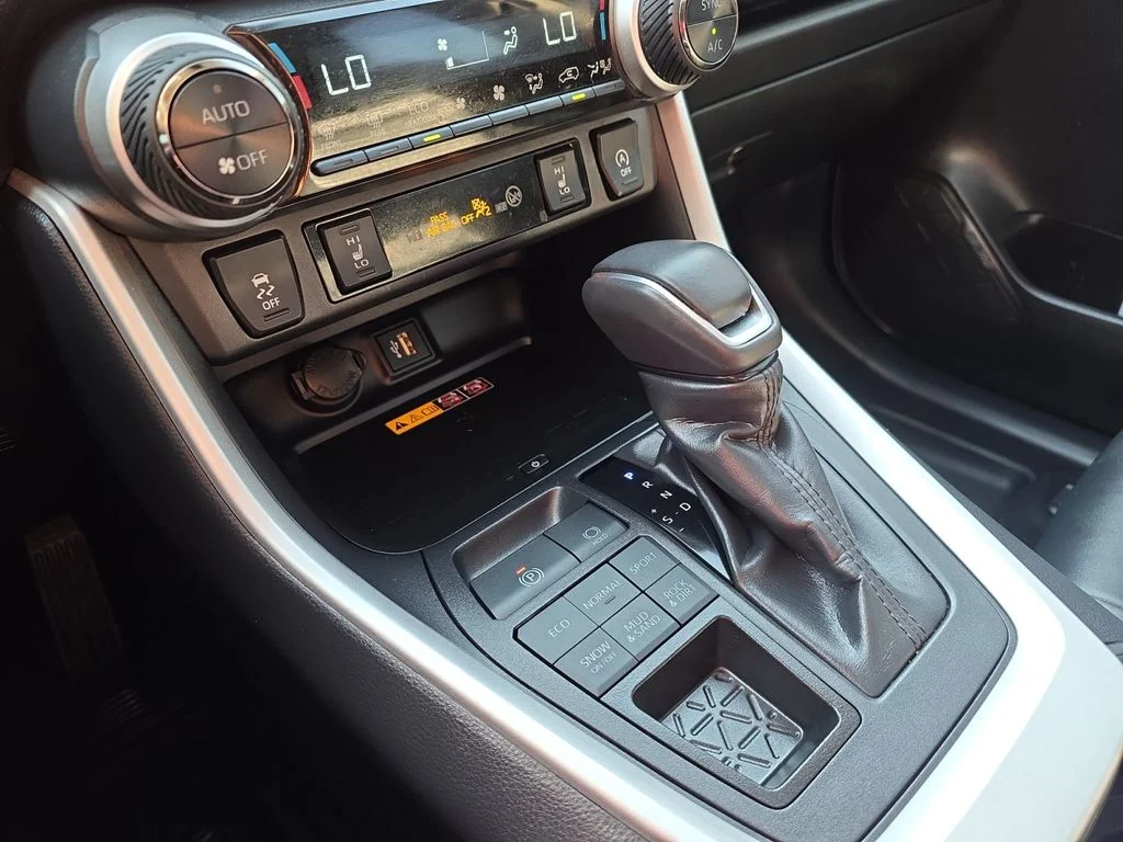 Used 2025 Blueprint Toyota XLE Premium image 18