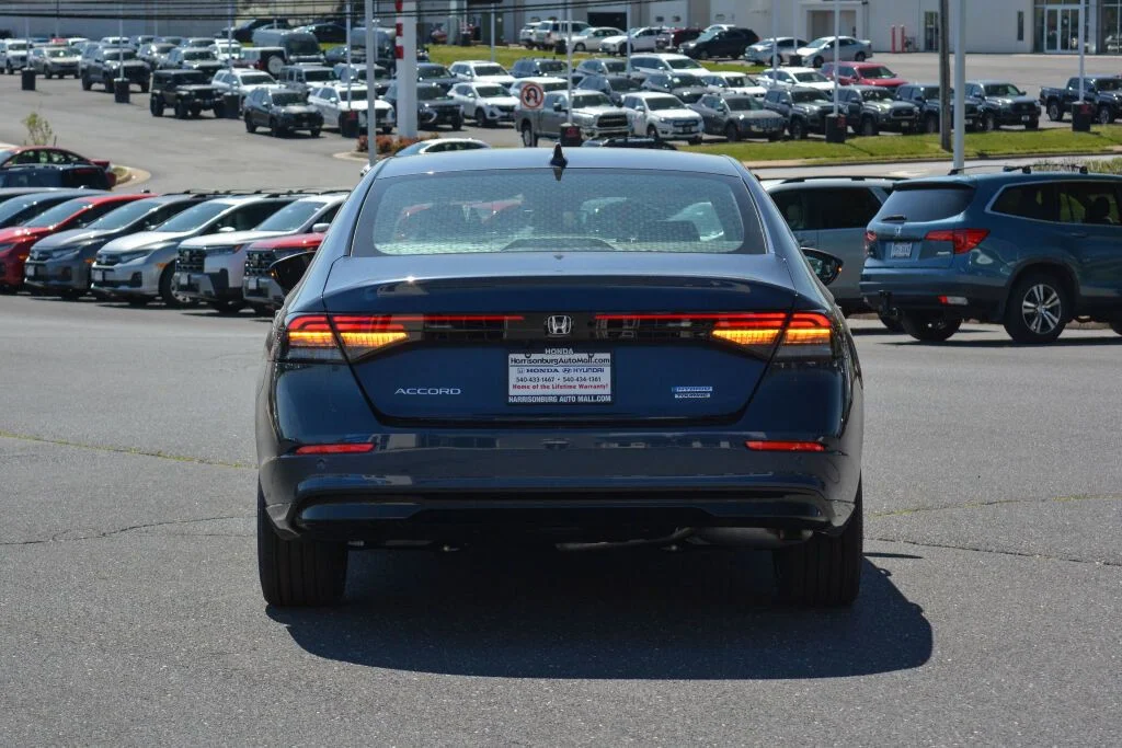 New 2026 Canyon River Blue Metallic Honda Touring Hybrid image 5