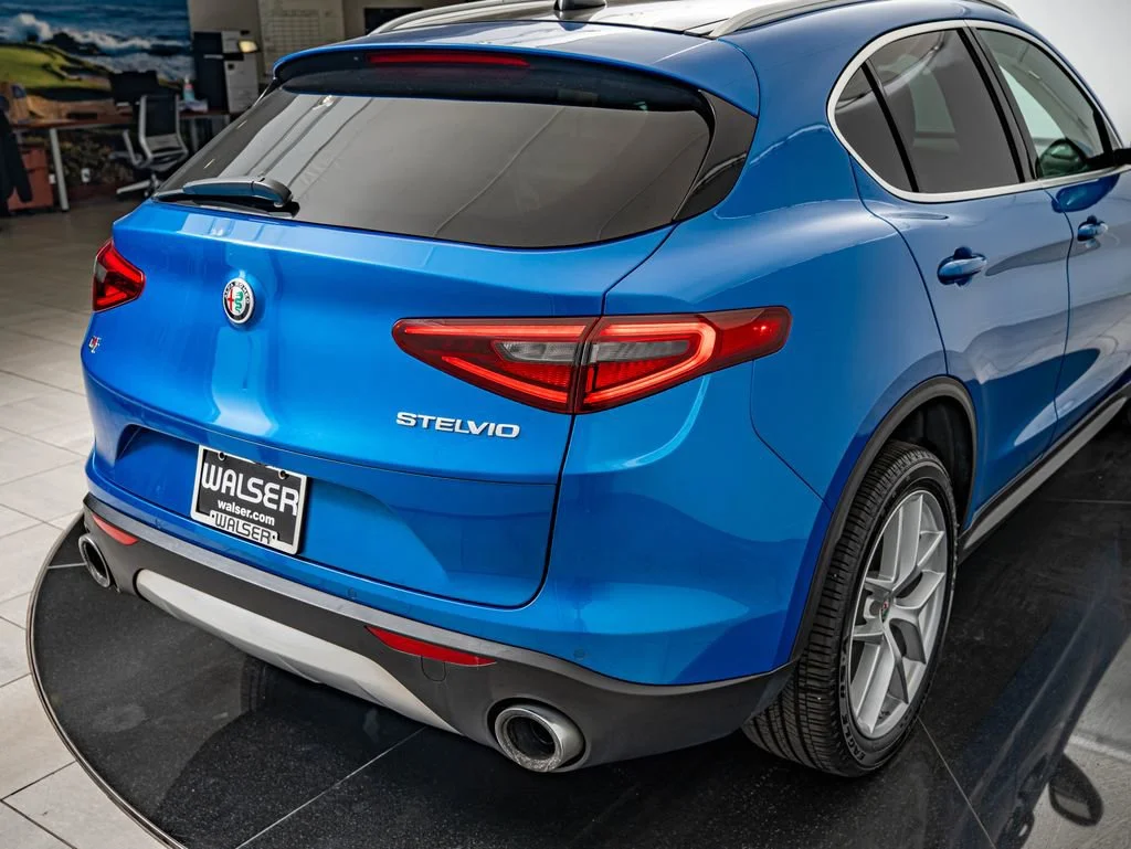 Used 2019 Misano Blue Metallic Alfa Romeo Ti image 16