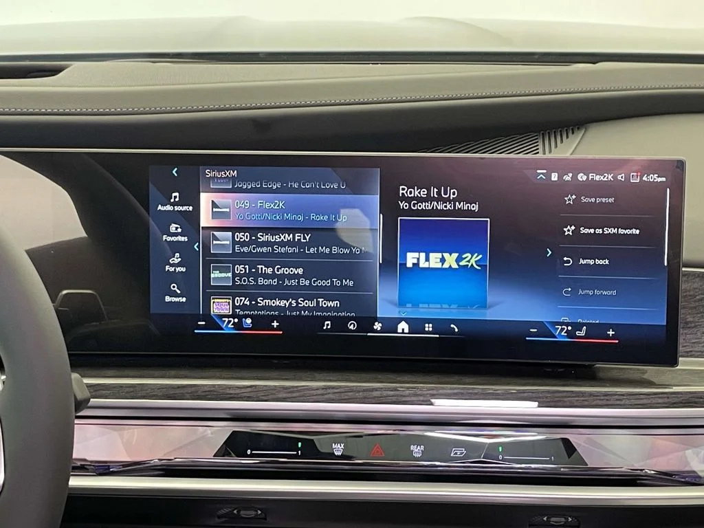 2025 BMW 7 Series 760i - Photo 22