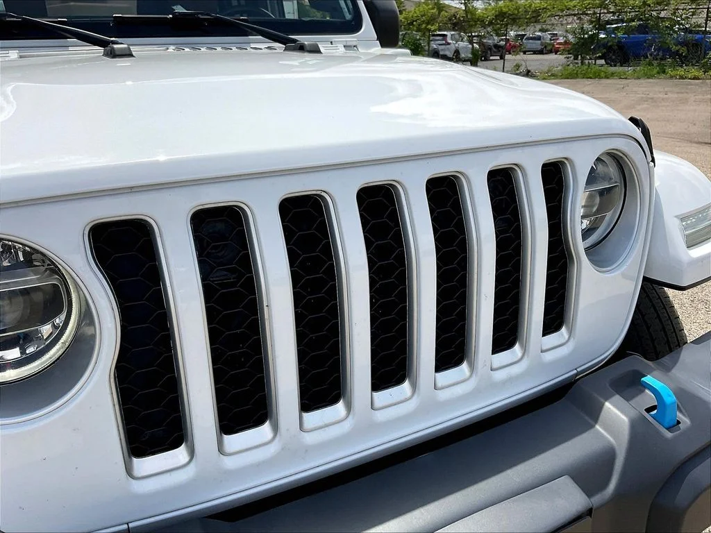 Used 2022 Bright White Clearcoat Jeep Unlimited Sahara 4xe image 30