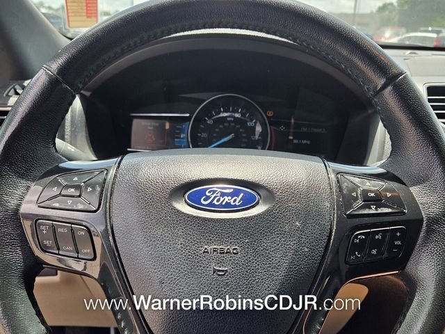 Used 2018 White Ford XLT image 24