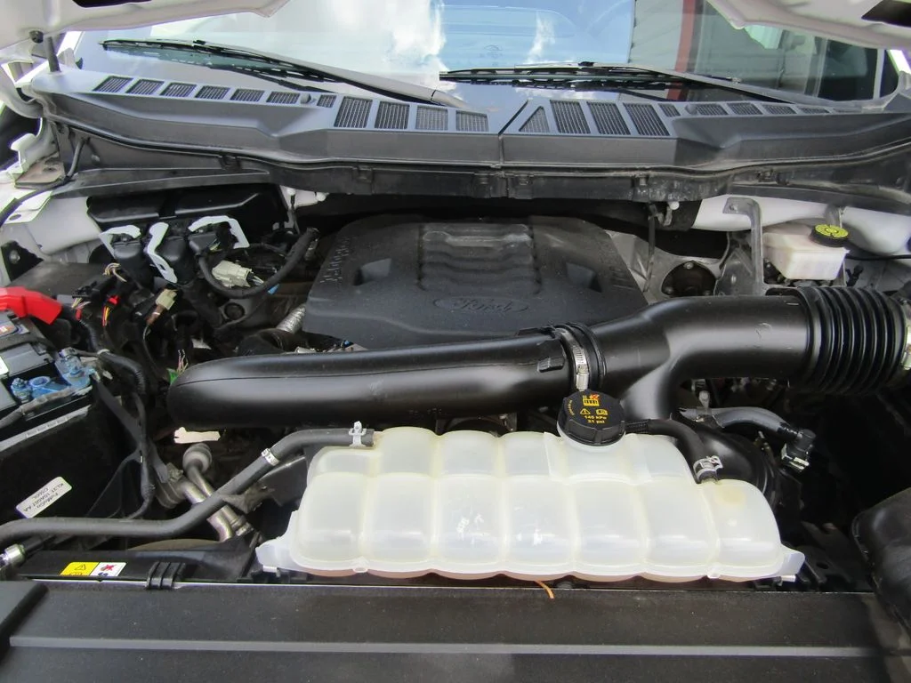 Used 2023 White Ford XLT image 30