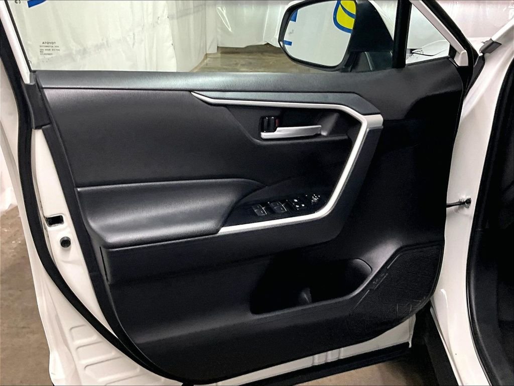 Certified Used 2025 White Toyota XLE image 9