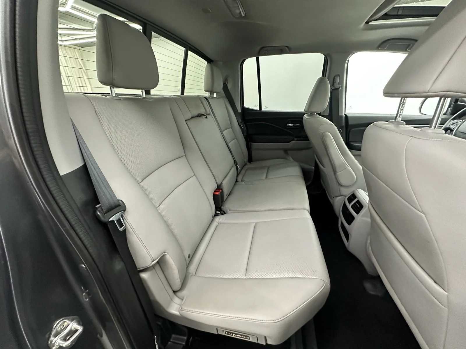 Used 2019 Forest Mist Metallic Honda RTL-T AWD image 40