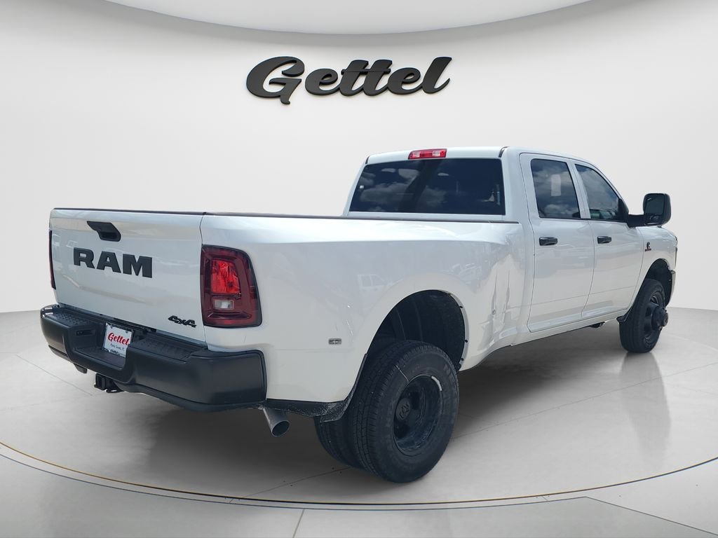 New 2026 Bright White Clear-Coat Exterior Paint RAM Tradesman image 5