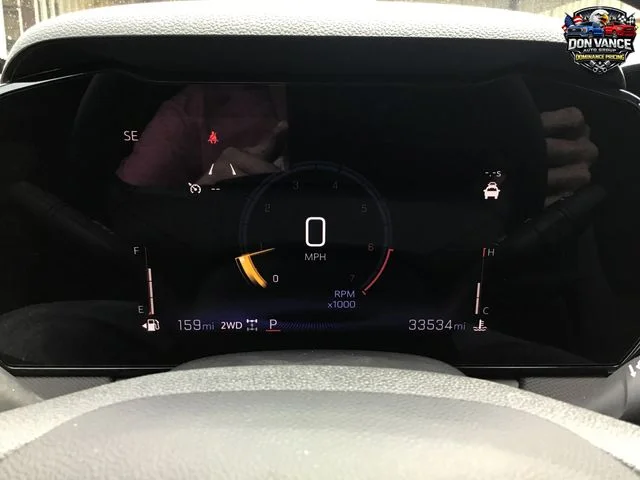 Used 2025 White Chevrolet LT image 15