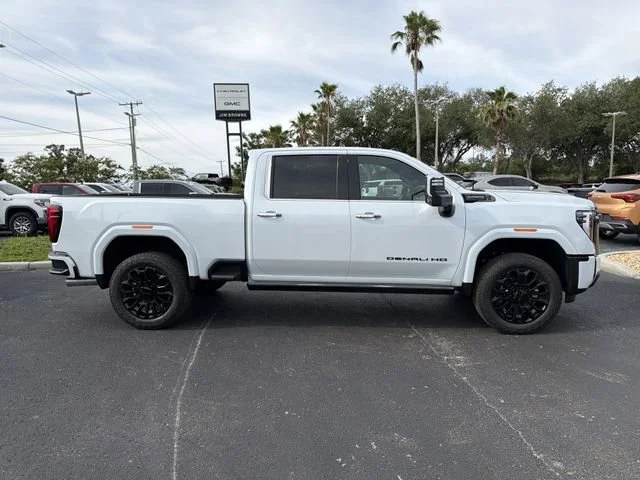 New 2026 Glacier White Tricoat GMC Denali Ultimate image 3