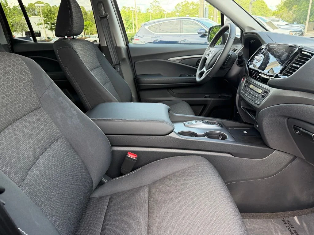 2026 Honda Ridgeline Sport - Photo 9