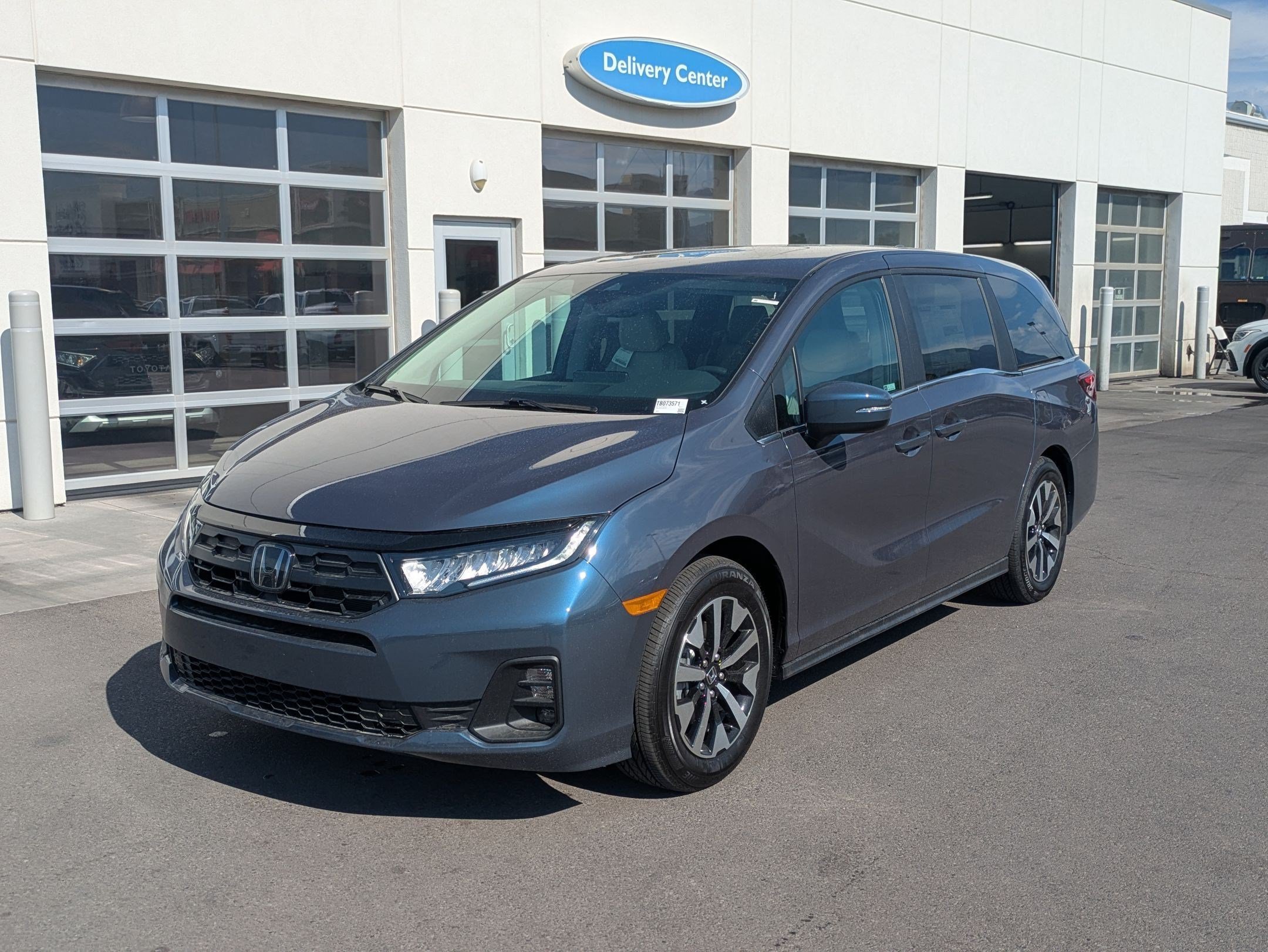 New 2026 Smoke Blue Pearl Honda EX-L image 8