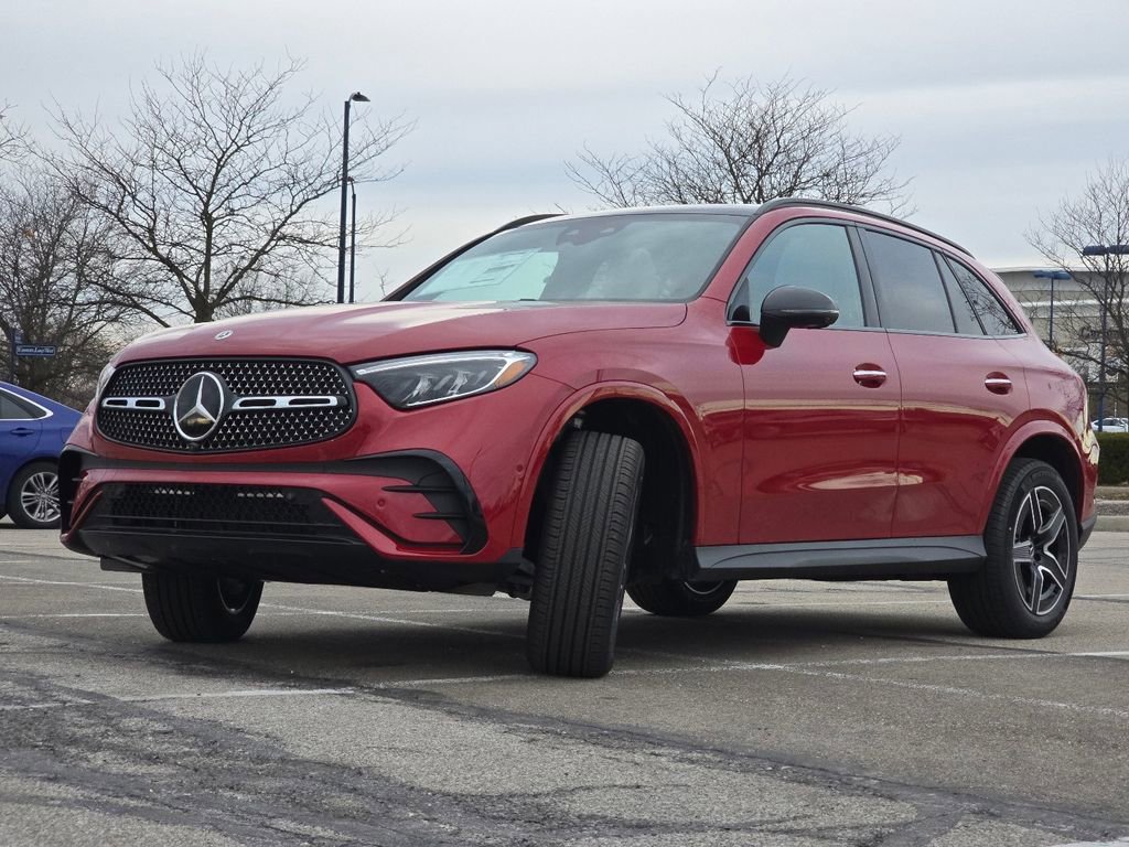 New 2026 MANUFAKTUR Patagonia Red Metallic Mercedes-Benz GLC 300 image 50