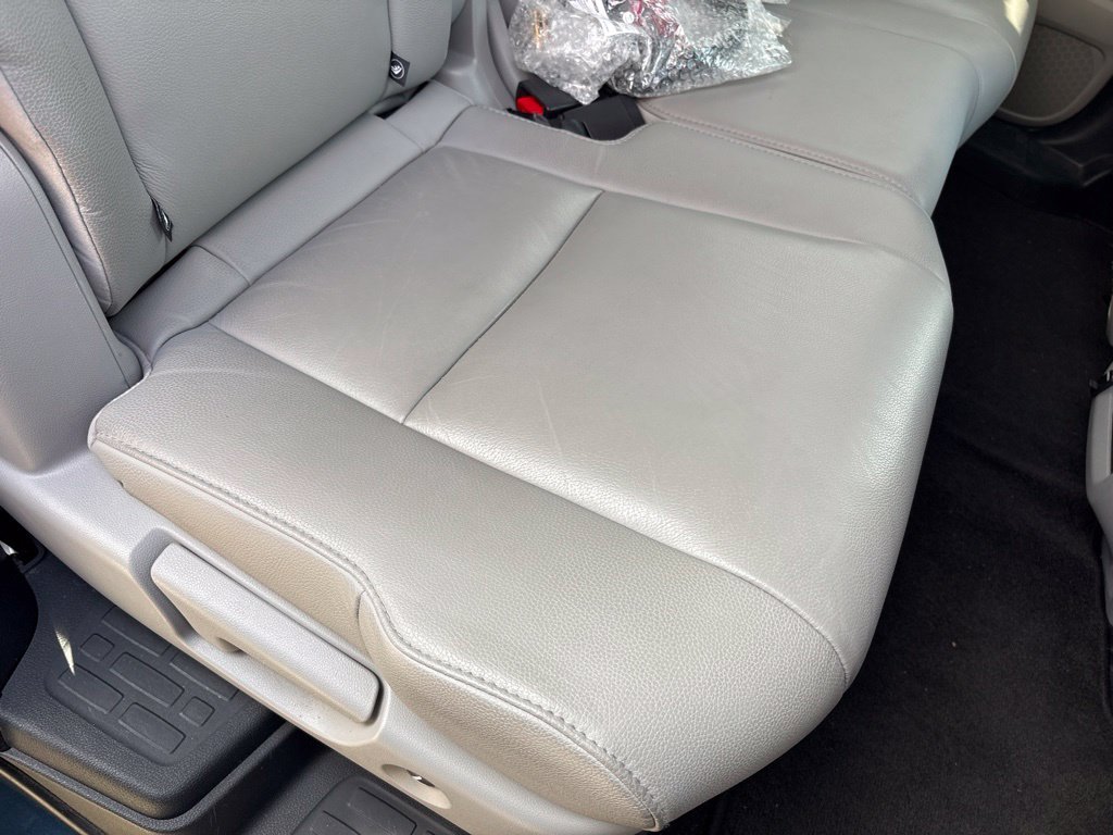 Used 2016 Blue Honda Touring image 35
