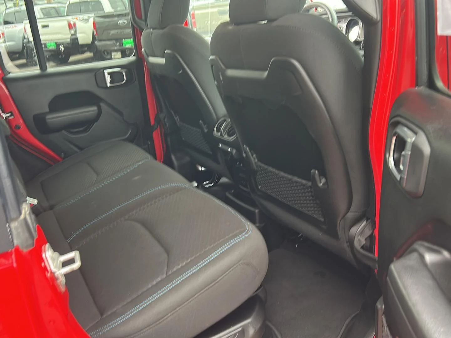 Used 2024 Firecracker Red Clearcoat Jeep Rubicon image 22