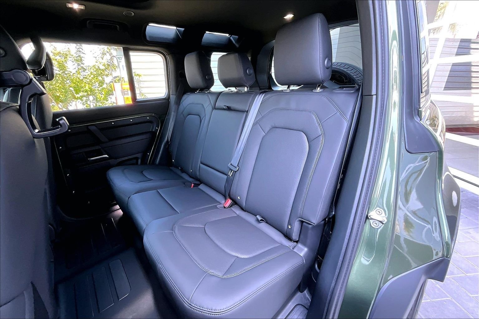New 2026 Woolstone Green Land Rover S image 10