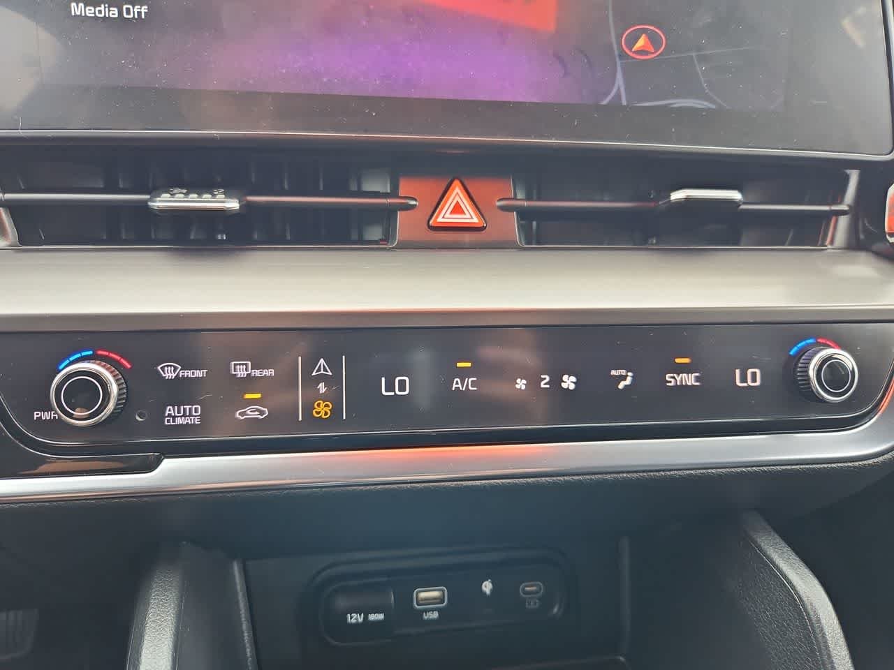 Used 2024 Gravity Gray Kia EX image 19