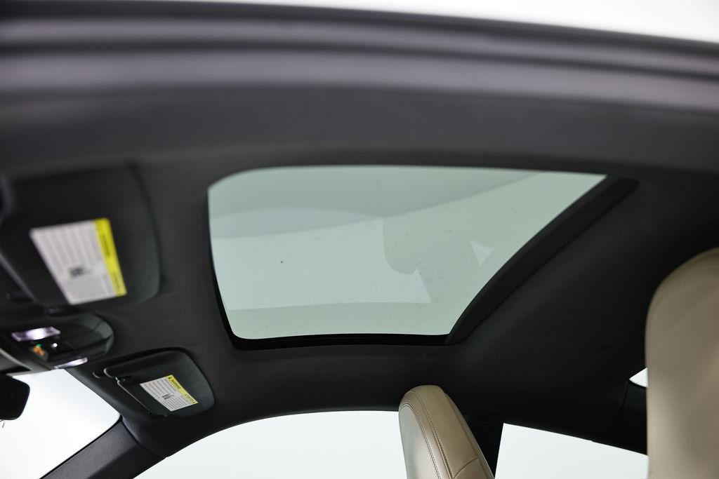 Used 2020 White Porsche Carrera 4S image 20