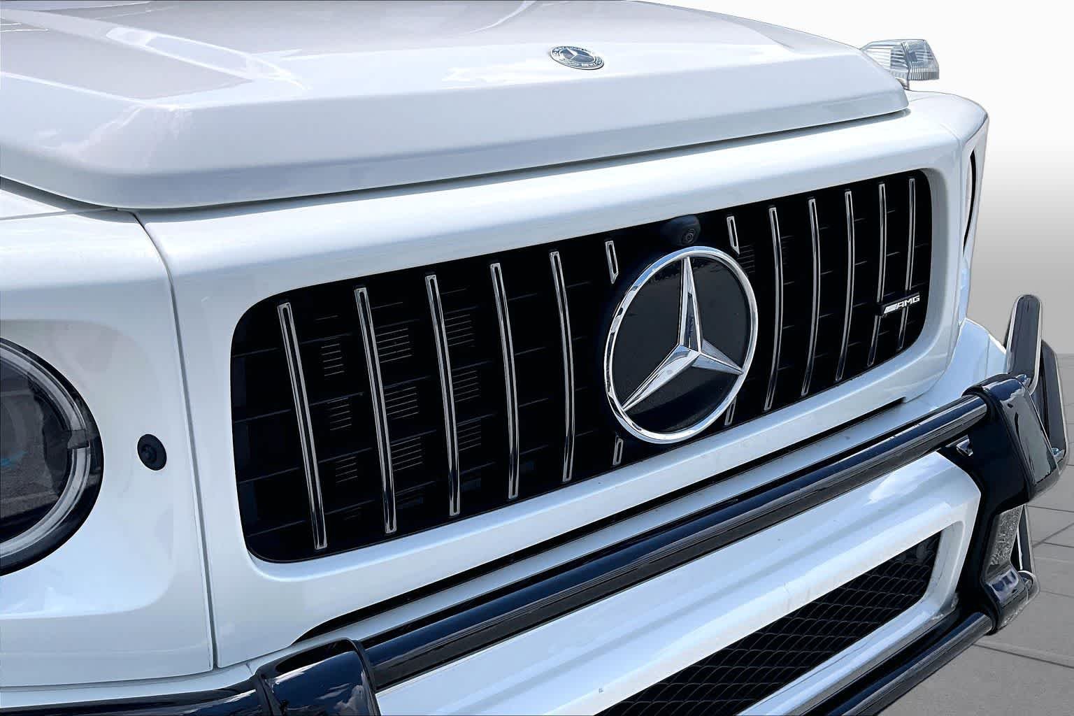 Used 2023 MANUFAKTUR Moonlight White Metallic Mercedes-Benz AMG® G 63 image 30