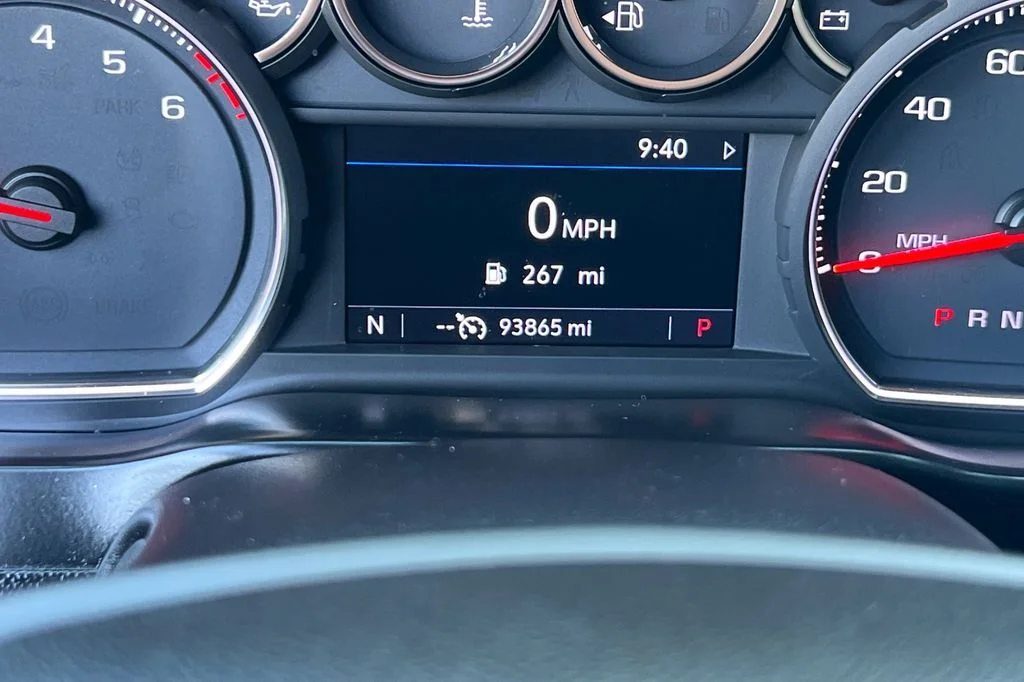 Used 2019 White Chevrolet RST image 30