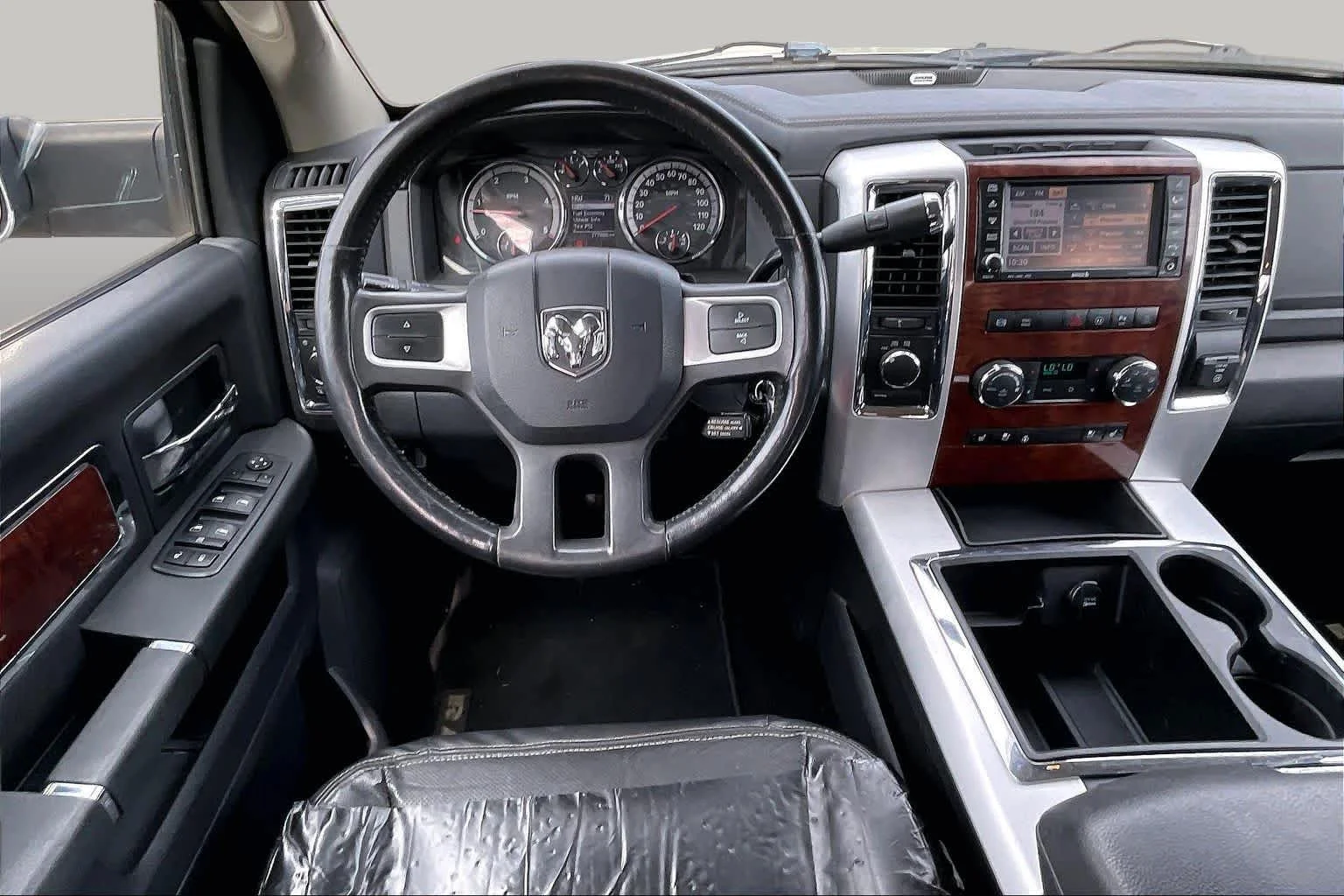 Used 2010 Light Graystone Pearl Dodge Laramie image 5