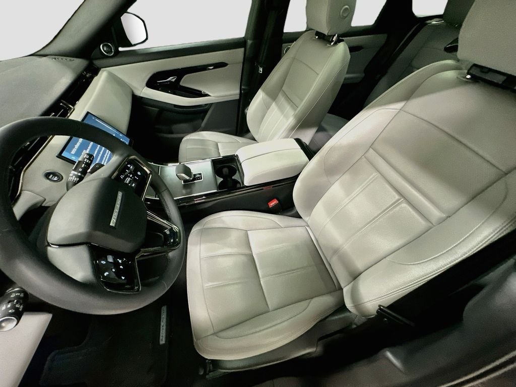 Used 2026 Gray Land Rover S image 5