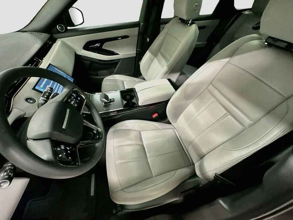 Used 2026 Gray Land Rover S image 5