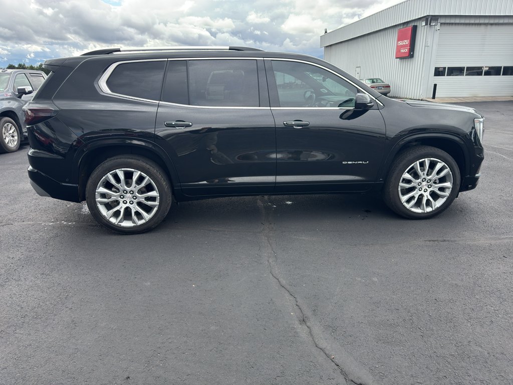 Used 2024 Black GMC Denali image 4