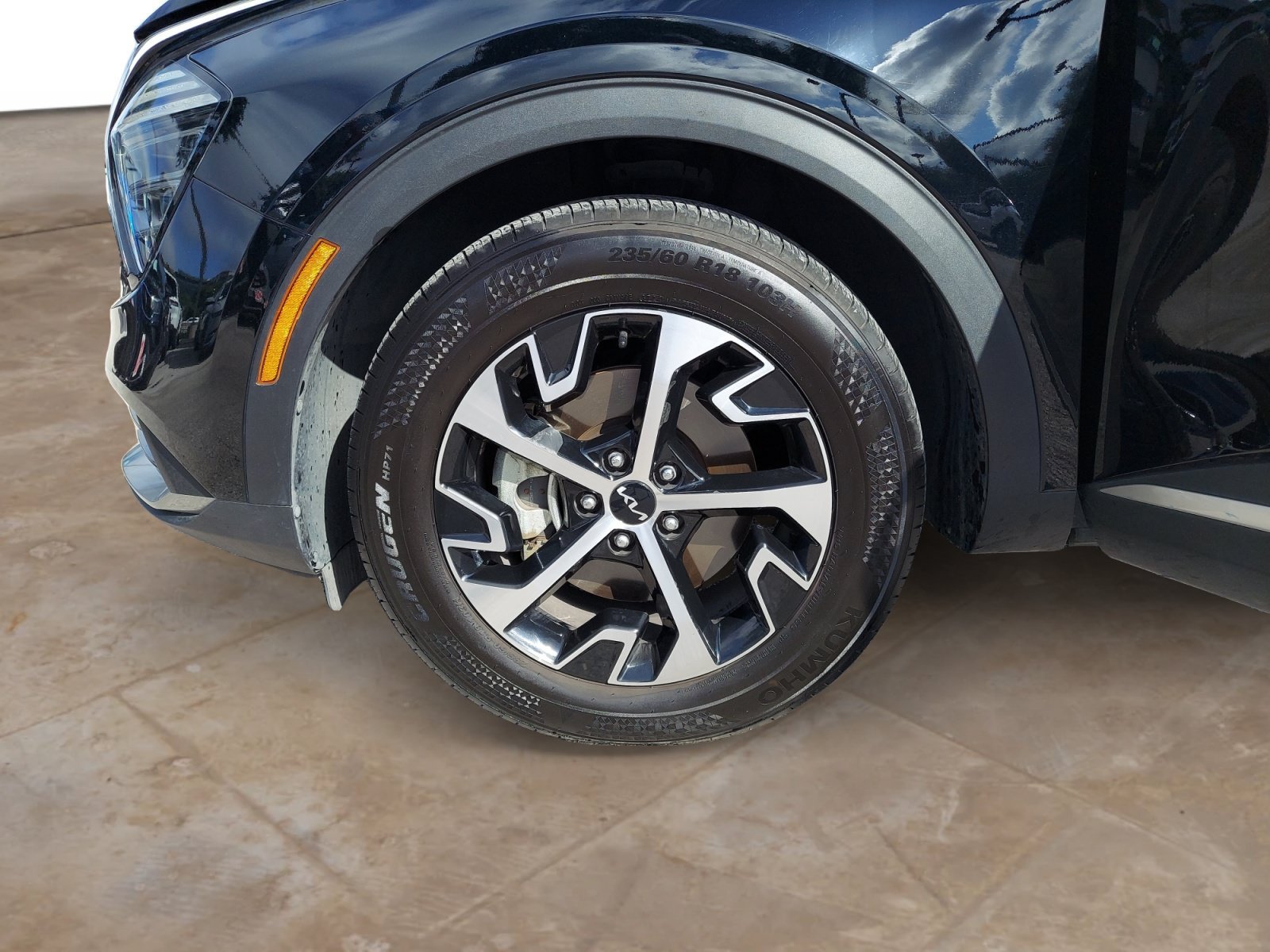 Used 2025 Ebony Black Kia EX image 29