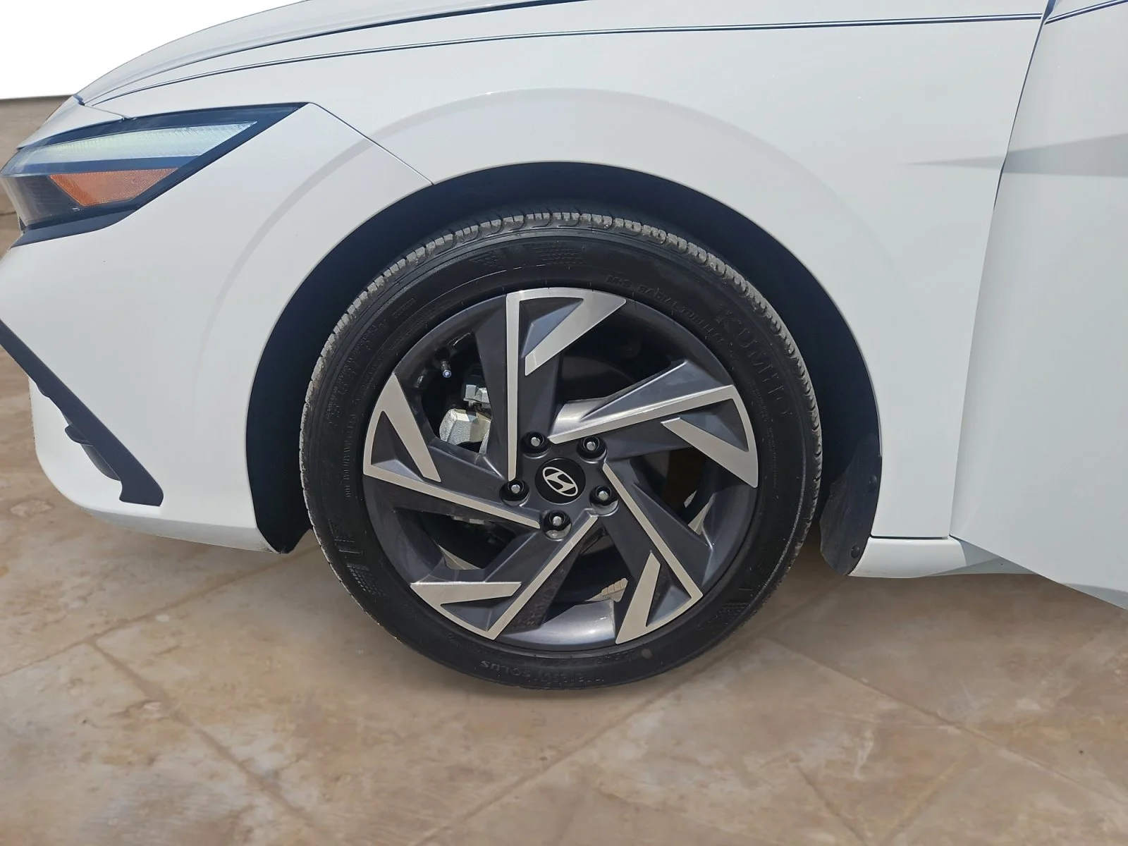 Used 2025 Serenity White Hyundai SEL Sport image 24