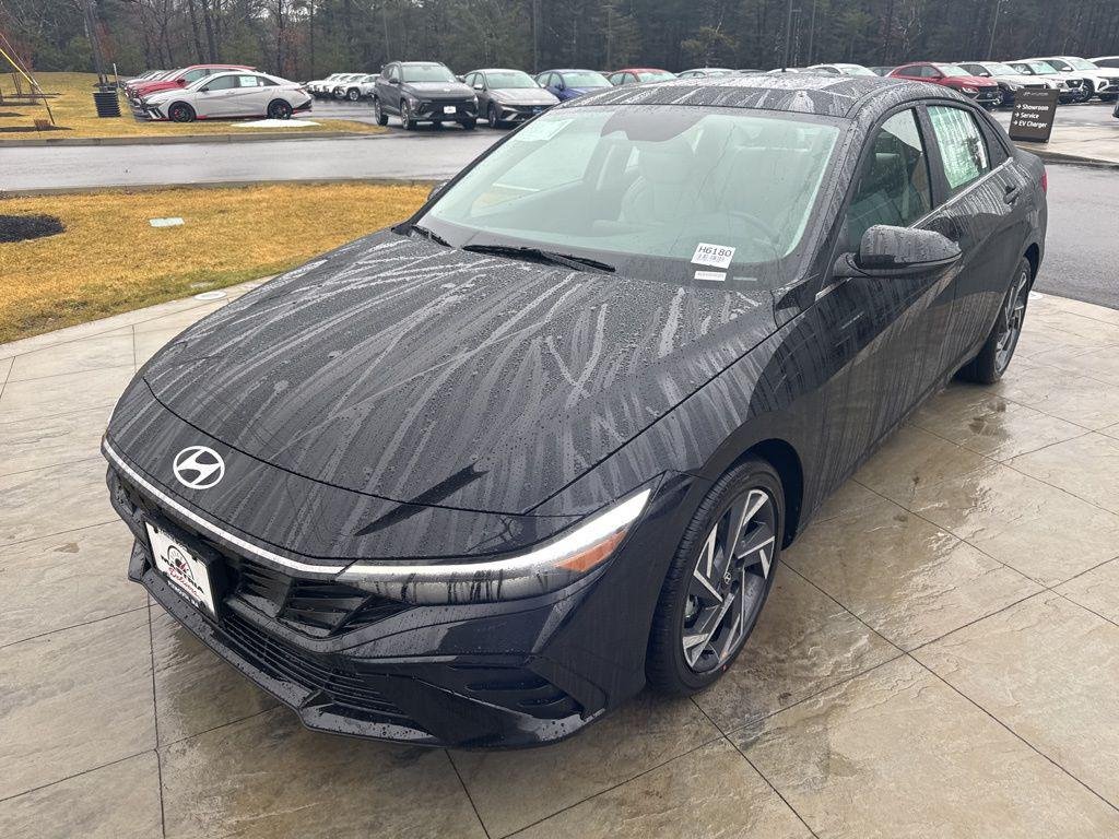 New 2026 Black Hyundai Limited image 3