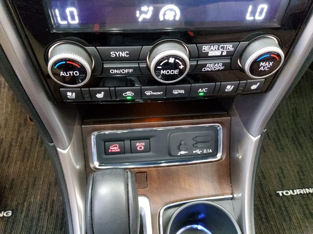 Used 2022 Brown Subaru Touring image 28