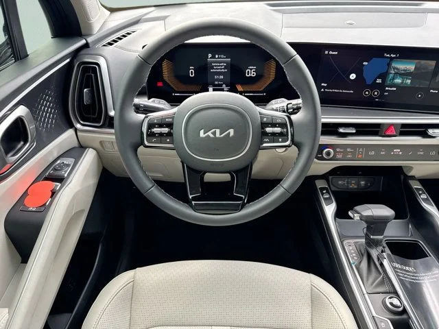 Used 2025 Black Kia S image 11