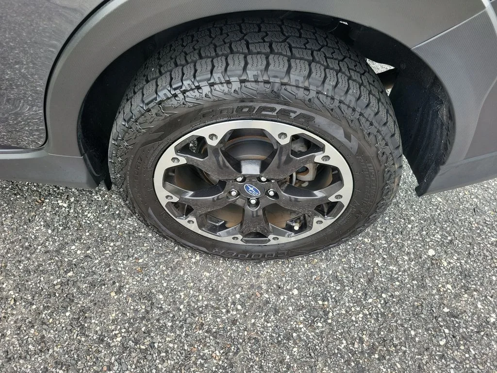 Used 2023 Gray Metallic Subaru Premium image 6