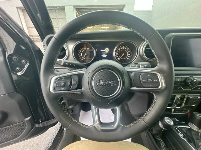 Used 2023 Black Jeep Sahara image 17