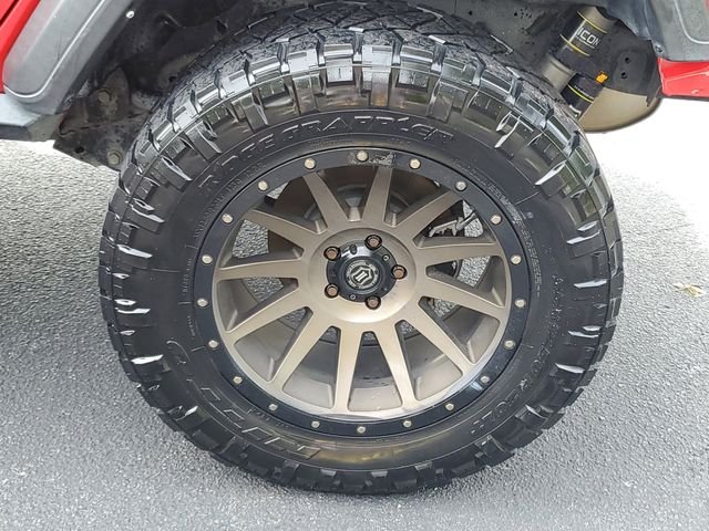 Used 2021 Red Jeep Unlimited Willys image 31