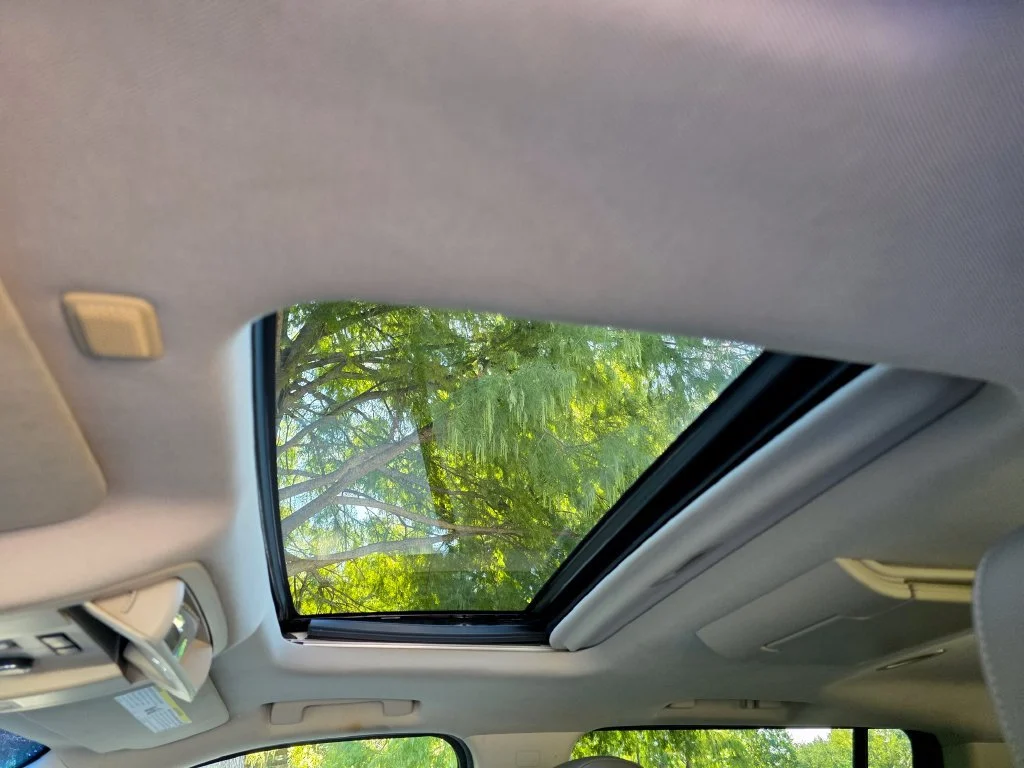 Used 2015 TUNGSTEN METALLIC Chevrolet LT image 13