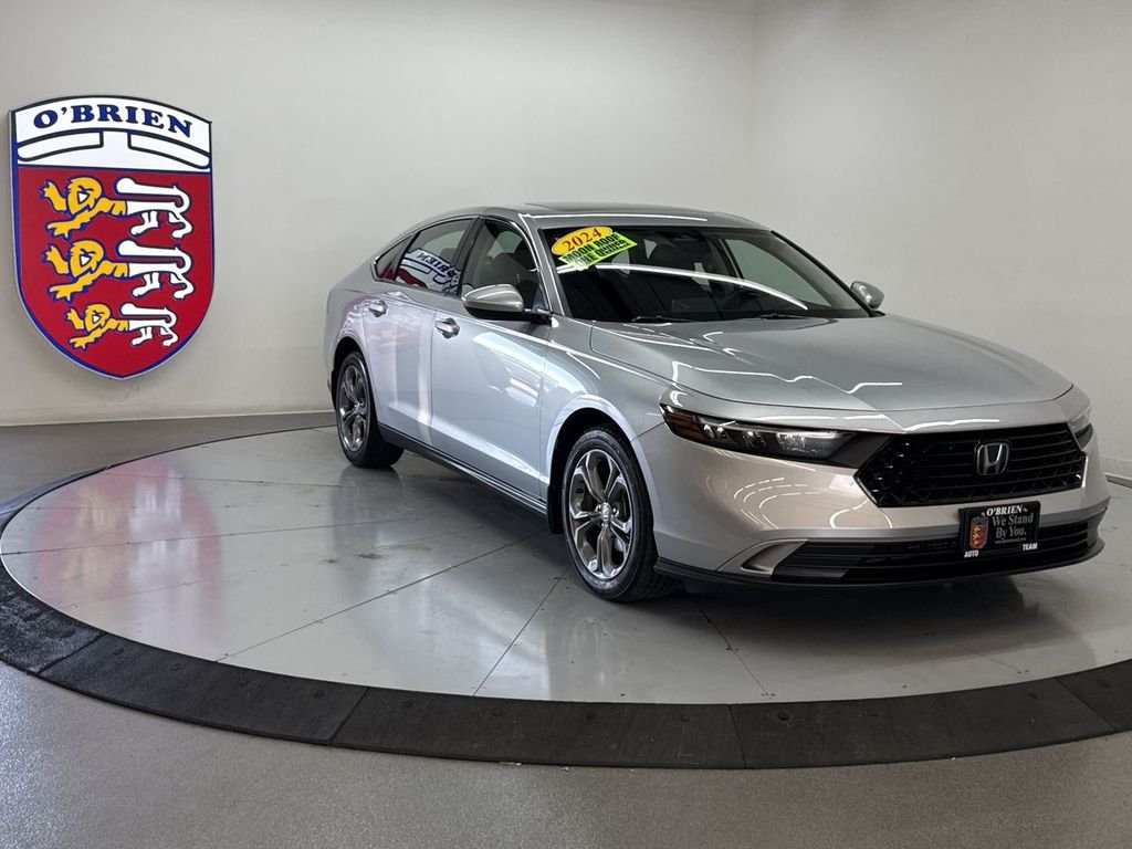 Used 2024 Silver Honda EX image 1