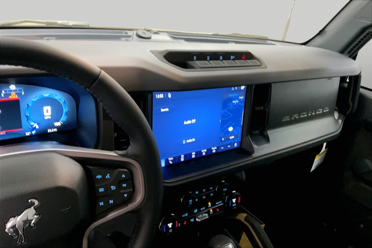 New 2026 Oxford White Ford Badlands® image 5