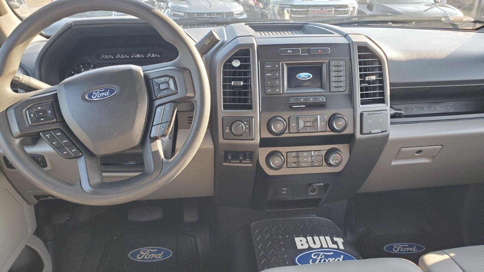 Used 2022 Oxford White Ford XL image 7