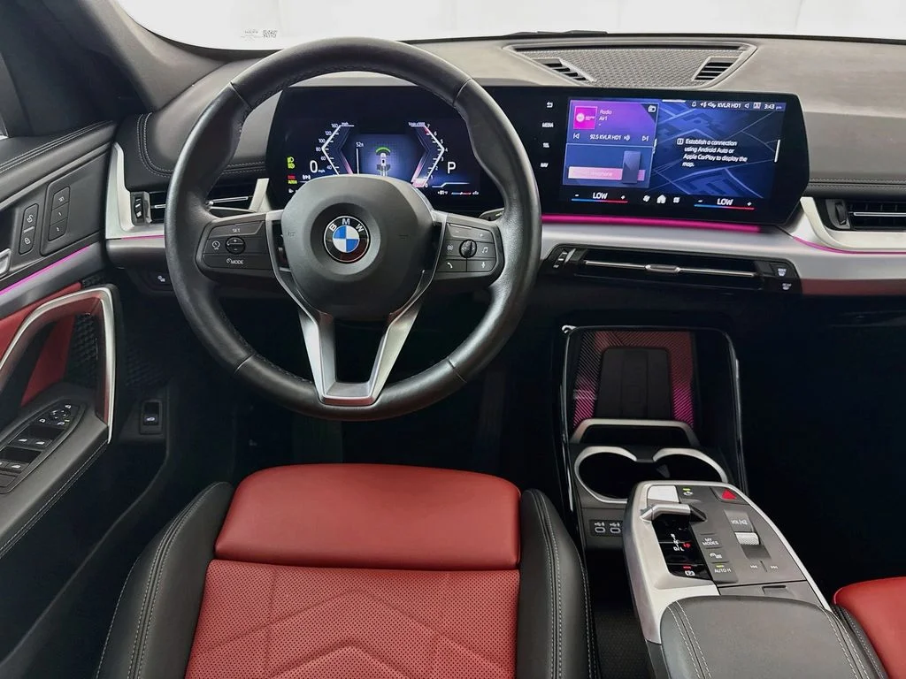 Used 2024 White BMW xDrive28i image 29