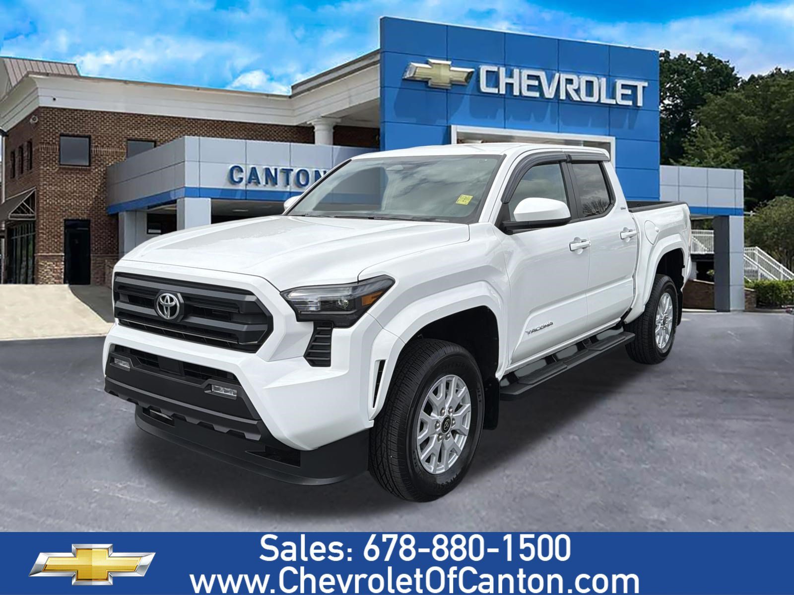 Used 2025 Ice Cap Toyota SR5 image 1