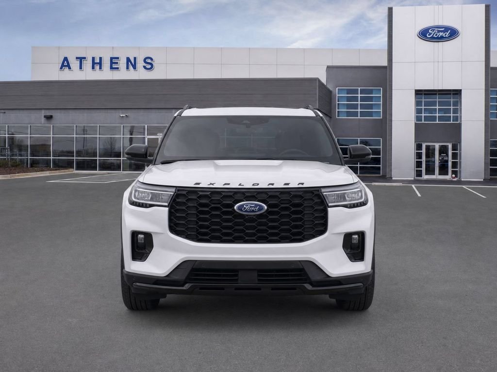 New 2026 Space White Metallic Ford ST-Line image 5