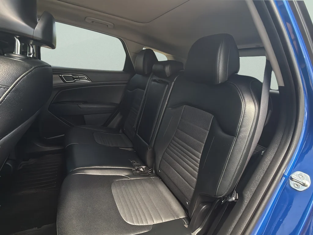 Certified Used 2023 Sapphire Blue Kia SX-Prestige image 28