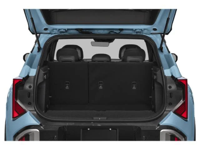 New 2027 SNOW WHITE PEA Kia X-Line S image 10
