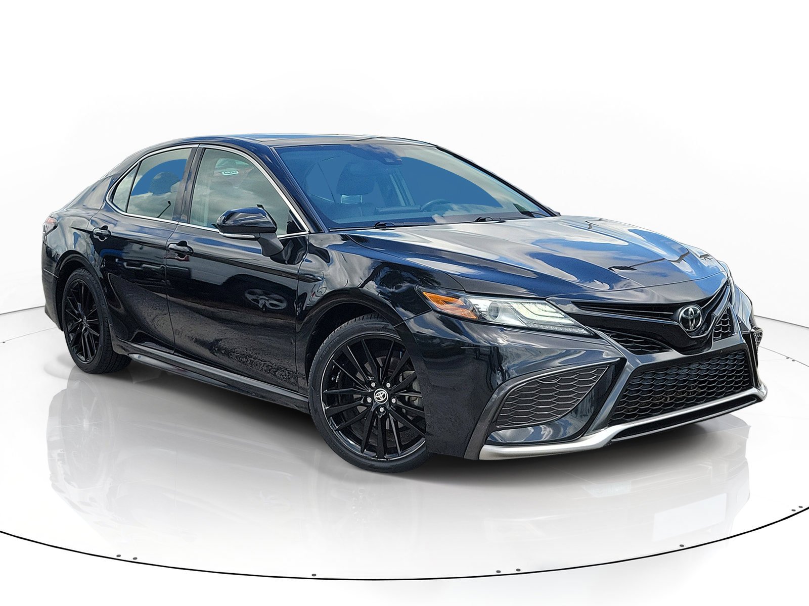 Used 2021 Midnight Black Metallic Toyota XSE image 1