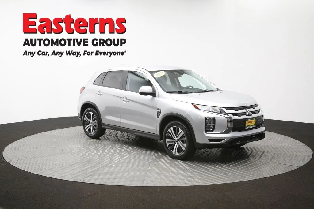 Used 2025 Silver Mitsubishi 2.0 SE image 84