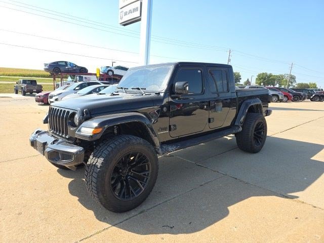 Certified Used 2023 Black Clearcoat Jeep High Altitude image 3