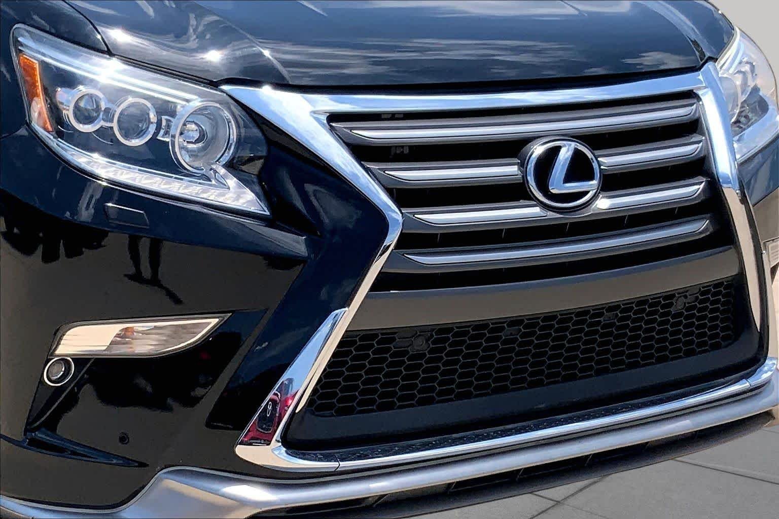 Used 2019 Black Onyx Lexus Premium image 30