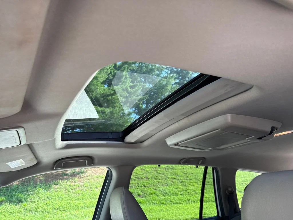 Used 2019  Honda Touring image 19