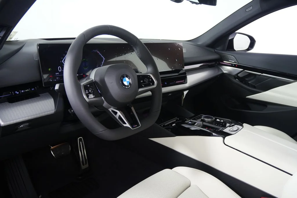 2026 BMW 5 Series 530i - Photo 12