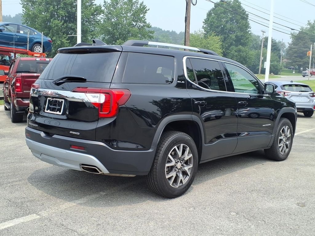 Used 2023 Ebony Twilight Metallic GMC SLE image 3